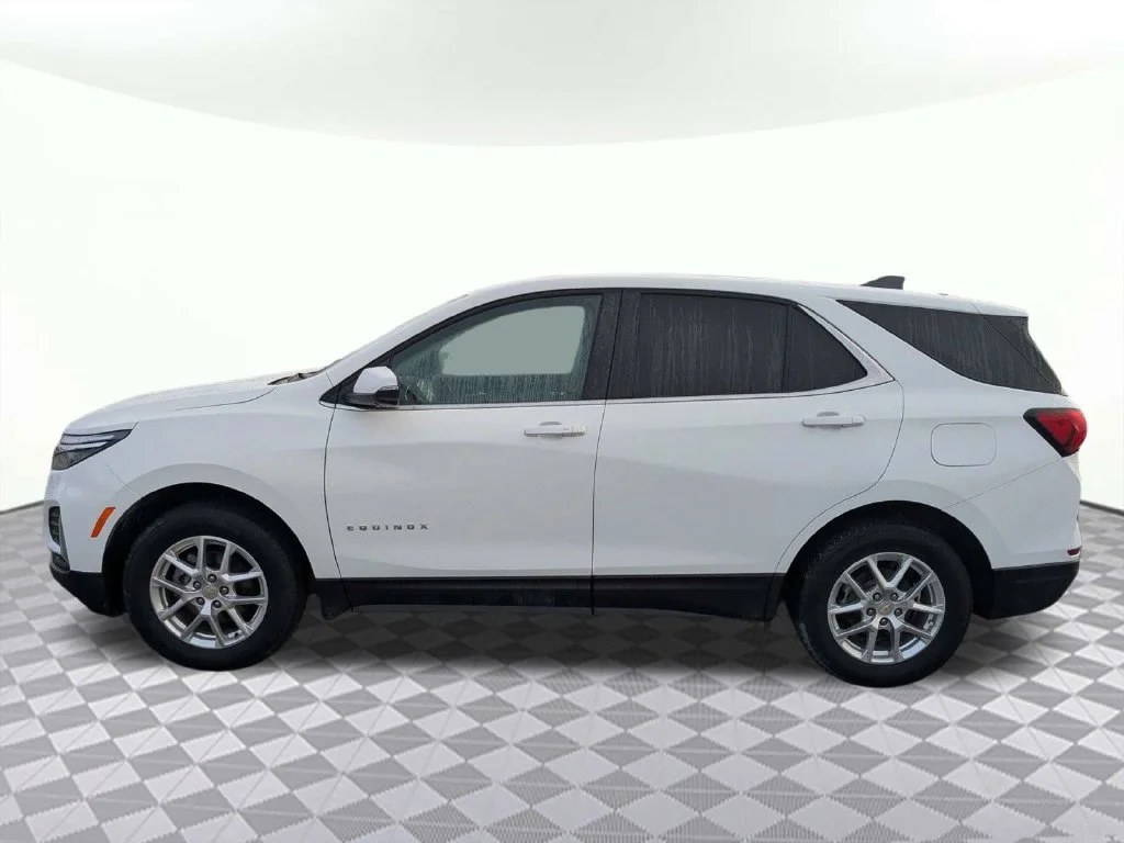 Used 2024 White Chevrolet LT image 7
