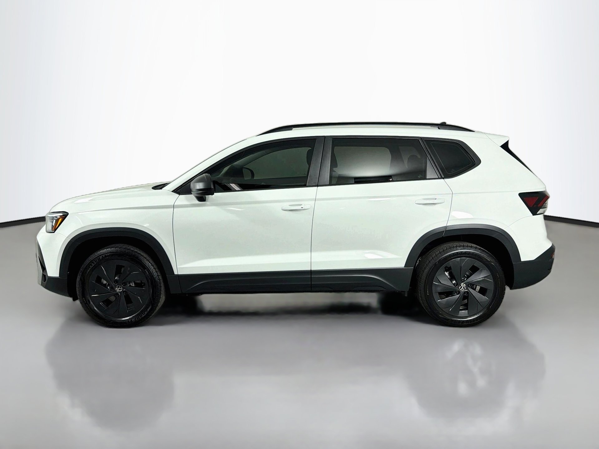 New 2027 White Volkswagen 1.5T S image 8