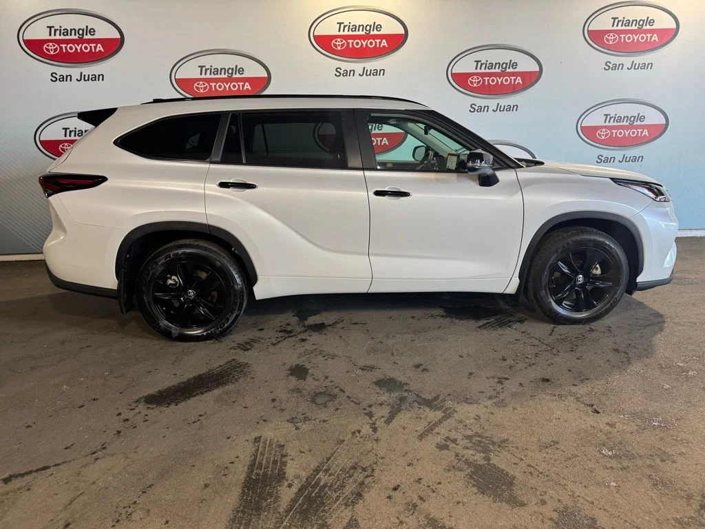 New 2025 Beige Toyota XLE image 6