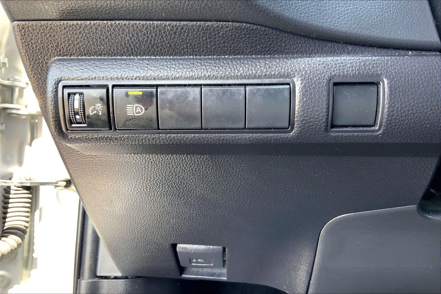 Used 2023 Classic Silver Metallic Toyota LE image 33