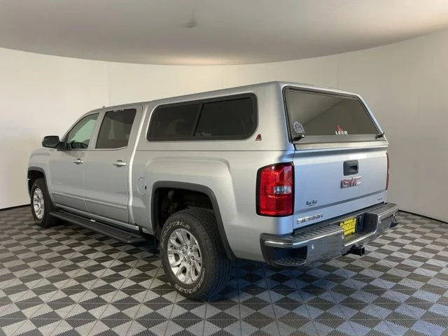 Used 2018 Silver GMC SLE image 6