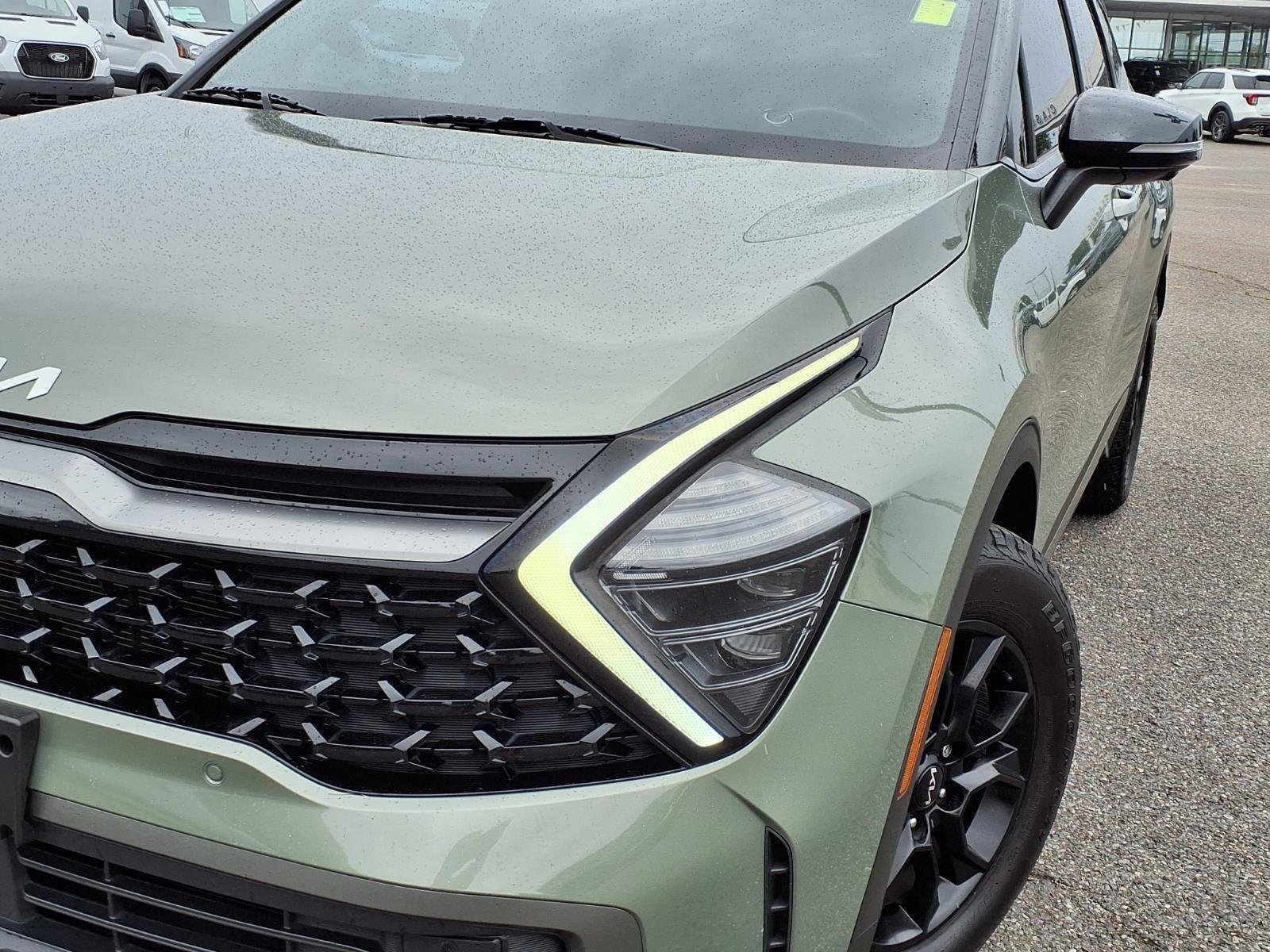 Used 2024 Jungle Green/Ebony Black Roof Kia X-Pro Prestige image 17