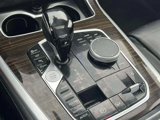 Used 2019 Gray BMW xDrive50i image 34
