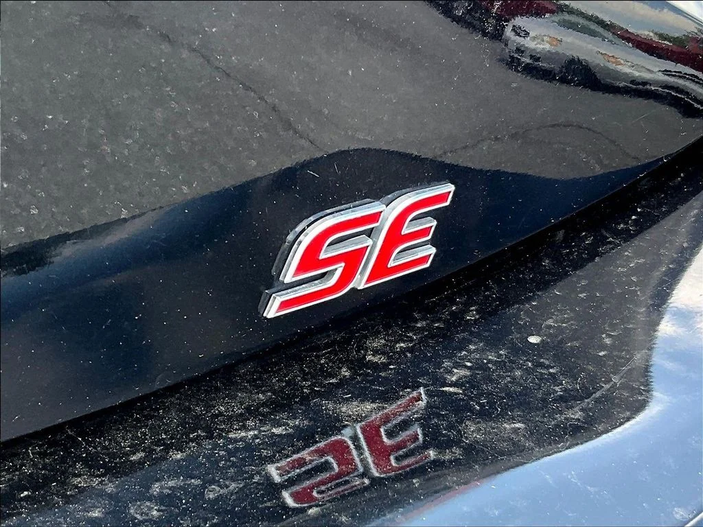 Used 2019 Midnight Black Metallic Toyota SE image 25