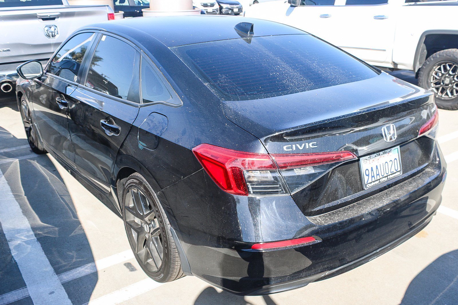Used 2022 Crystal Black Pearl Honda Sport image 11