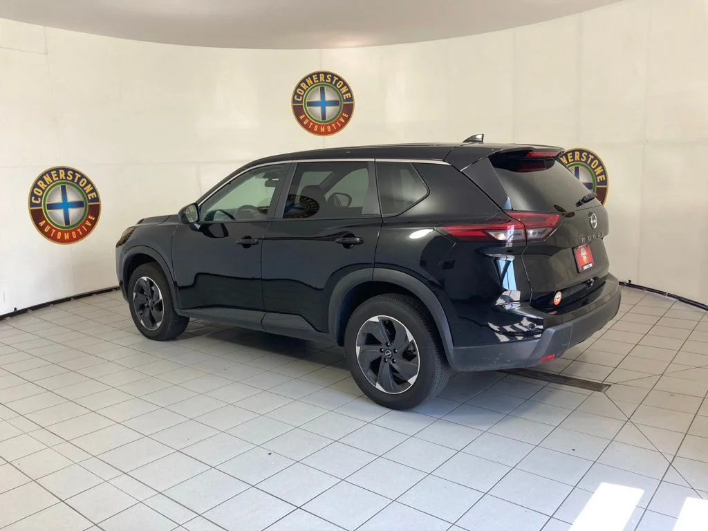 Used 2025 Black Nissan SV image 21