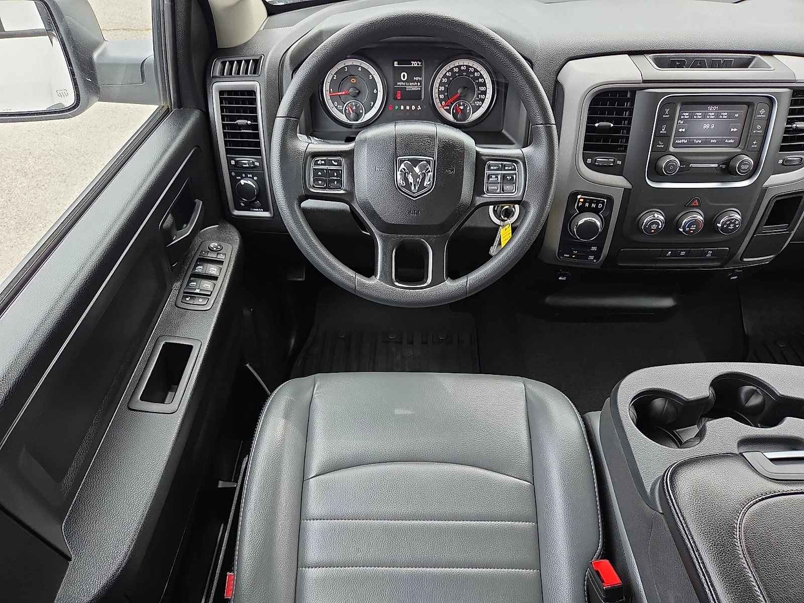 2023 RAM Ram 1500 Classic Tradesman - Photo 11