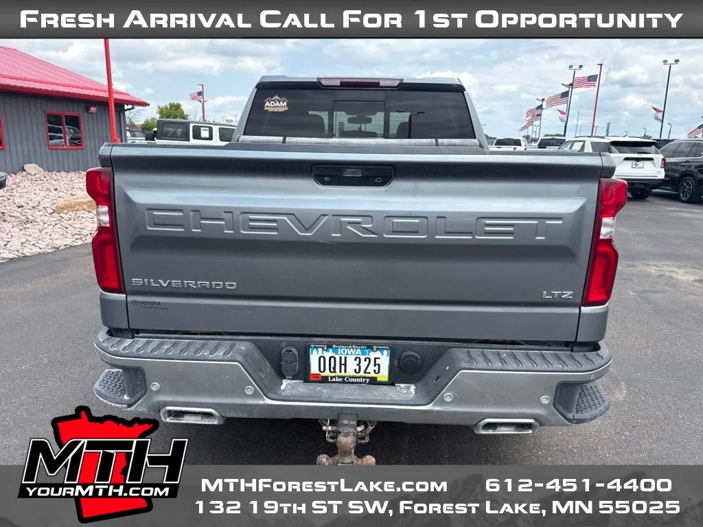 Used 2020 Gray Chevrolet LTZ image 4