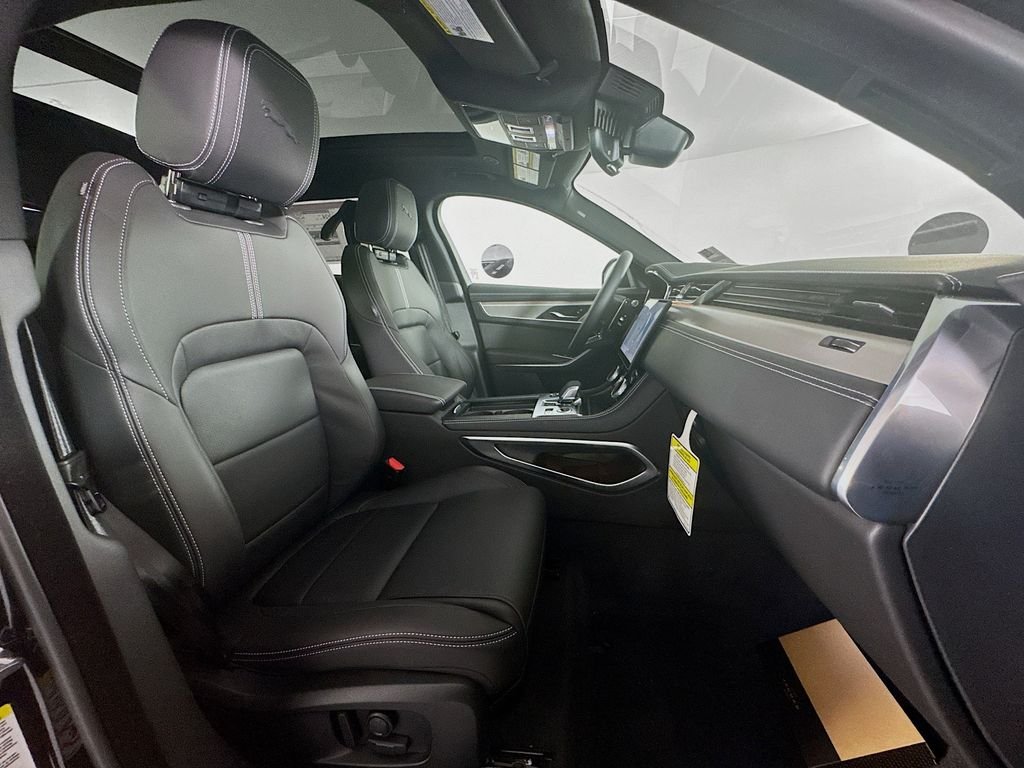 2026 Jaguar F-Pace R-Dynamic S - Photo 28
