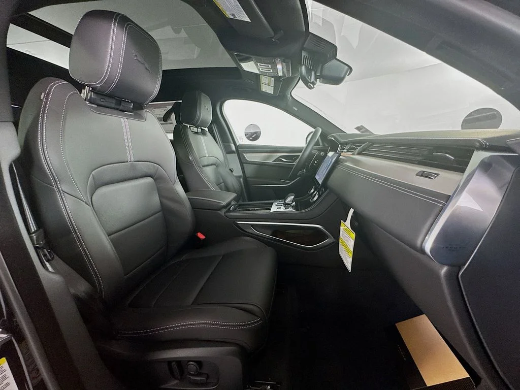 2026 Jaguar F-Pace R-Dynamic S - Photo 28