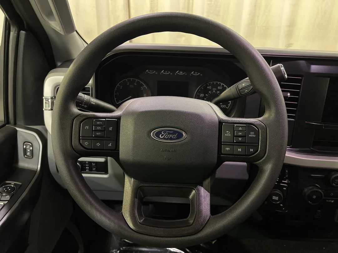 2026 Ford F-350 Super Duty XL - Photo 15