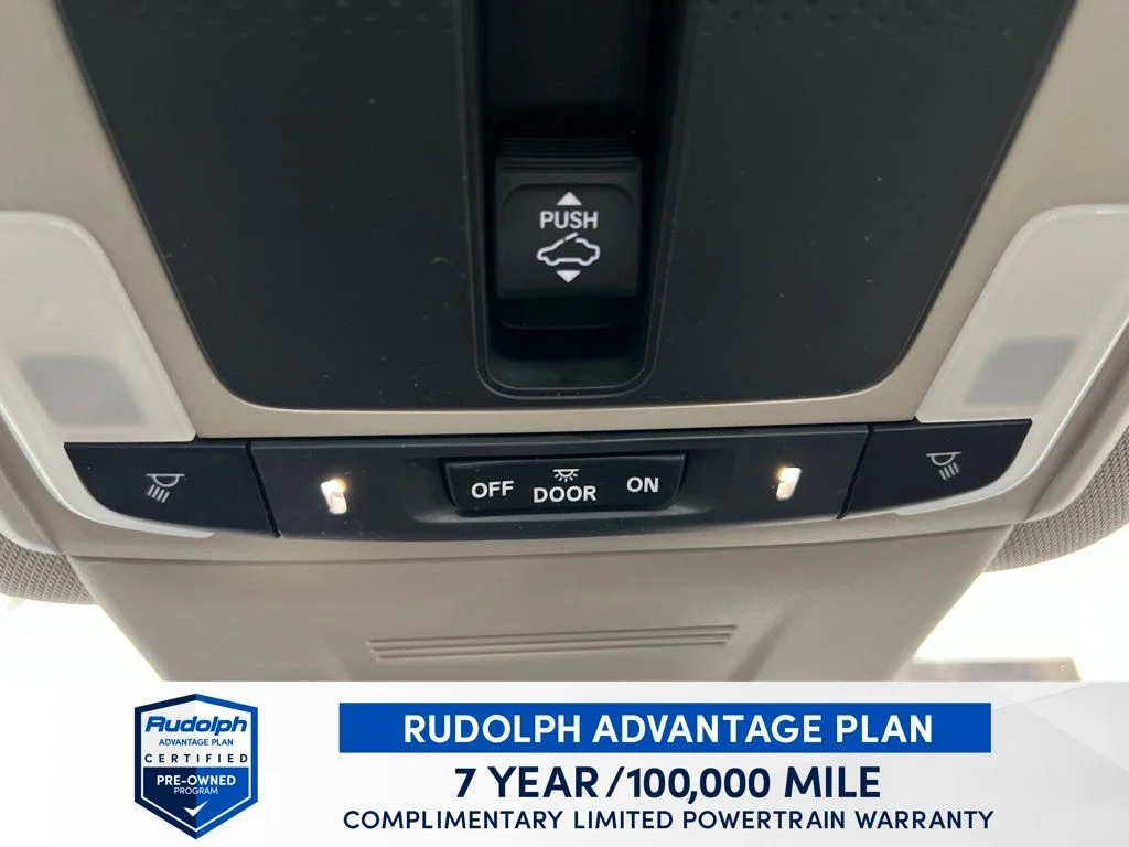 Used 2023 Platinum White Pearl Honda 1.5T 2WD EX image 38