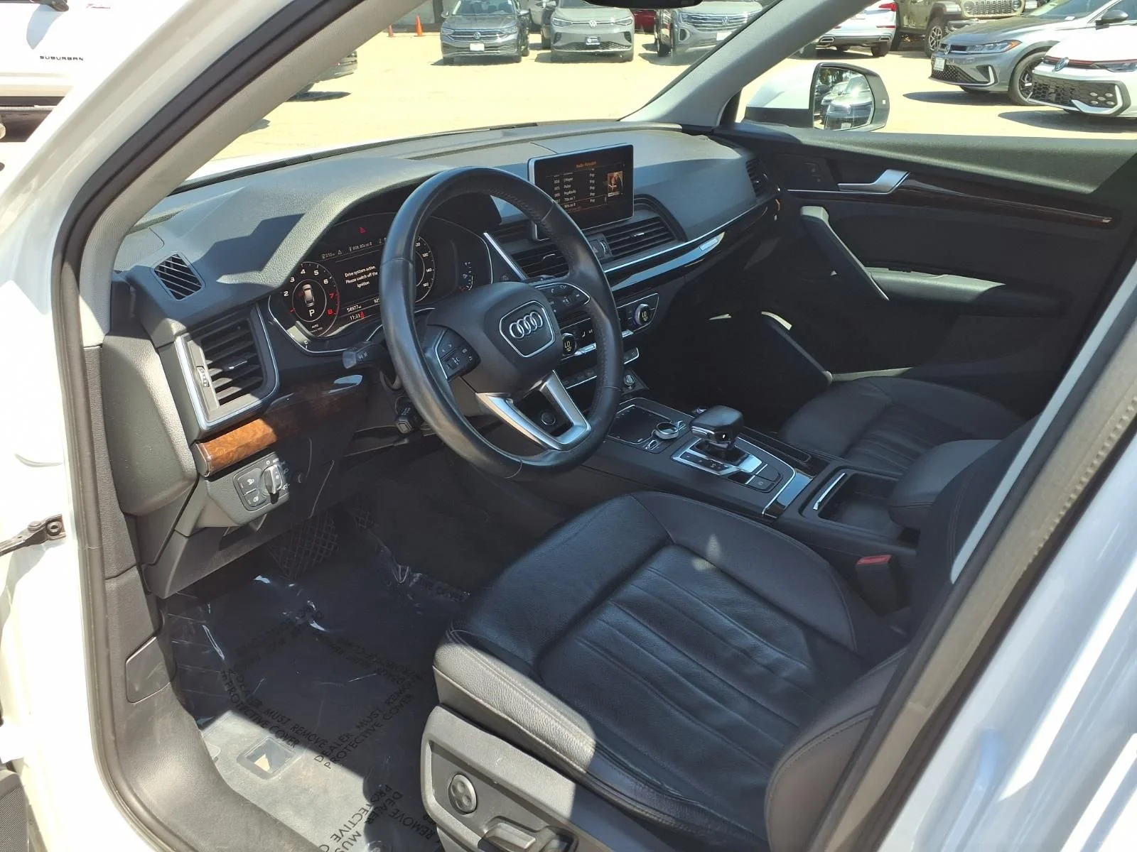Used 2018 White Audi 2.0T image 16