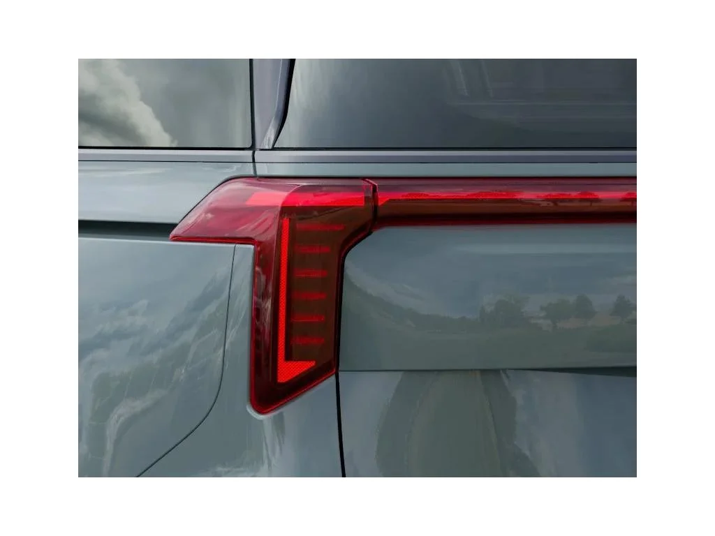 New 2027 Iceberg Green Kia SX Prestige image 11