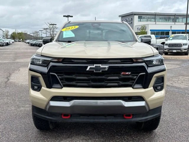 Used 2023 Sand Dune Metallic Chevrolet Z71 image 9