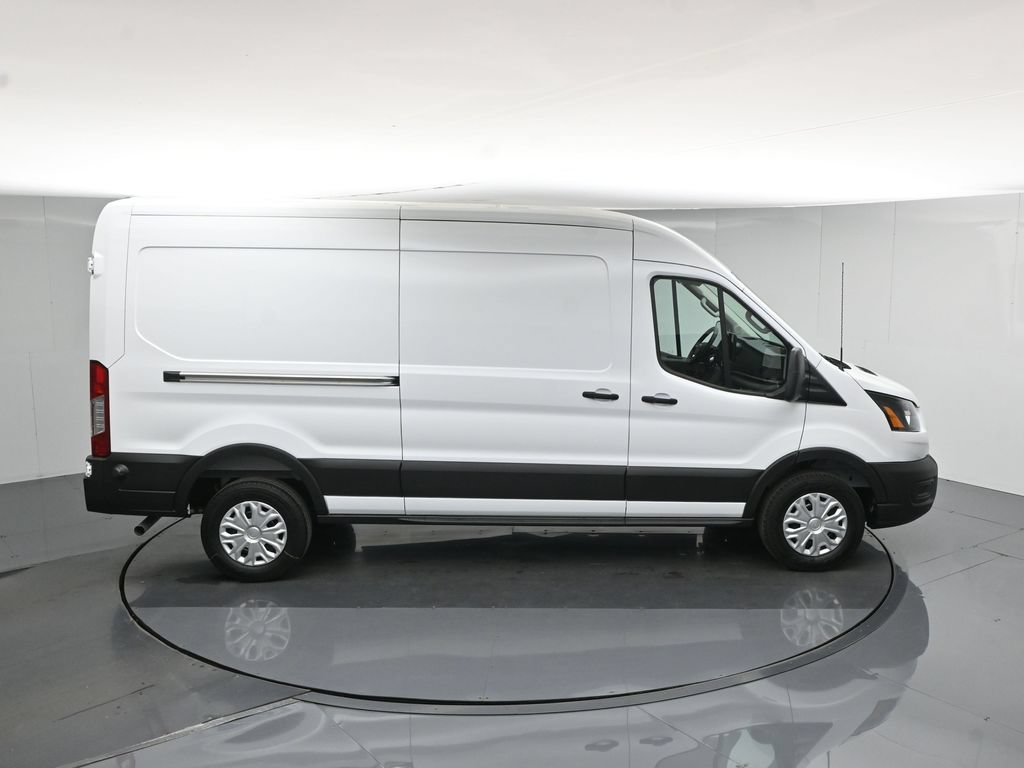 New 2026 White Ford Base image 50