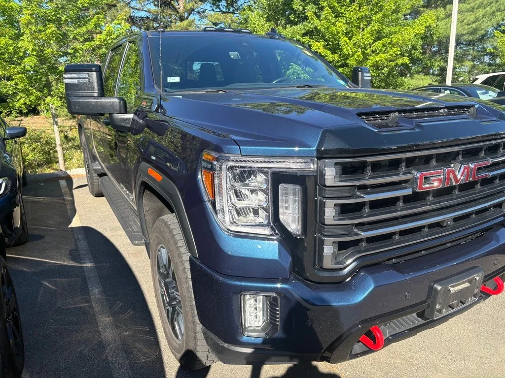 Used 2022 Blue GMC AT4 image 5
