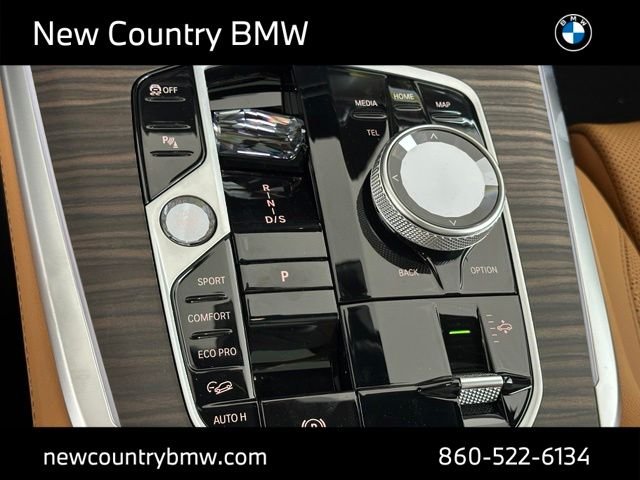 New 2027 Dravit Grey Metallic BMW xDrive40i image 21
