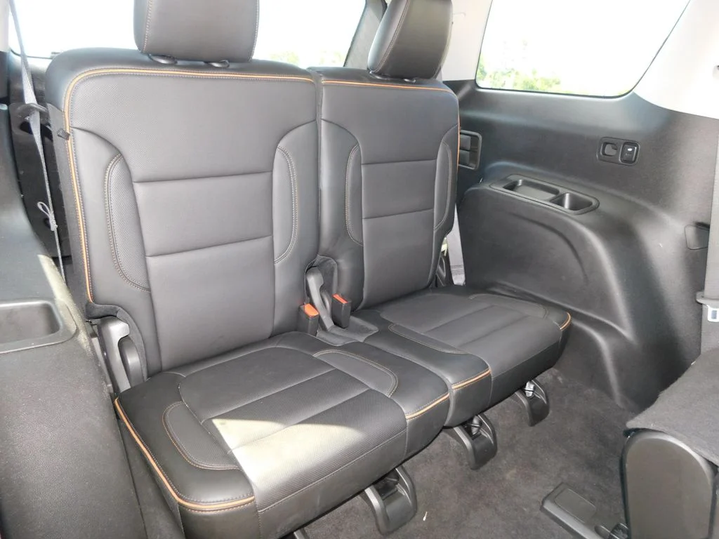 Used 2021 Midnight Blue Metallic GMC AT4 image 33