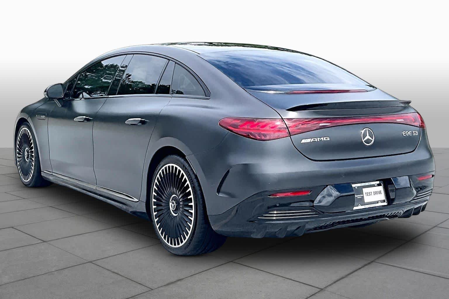 Used 2023 MANUFAKTUR Graphite Grey Magno Mercedes-Benz AMG® EQE image 11