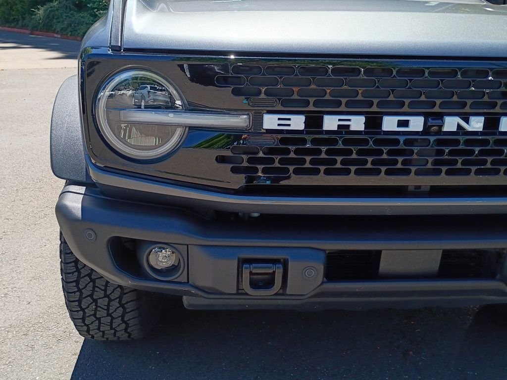 Used 2022 Gray Metallic Ford Wildtrak image 9
