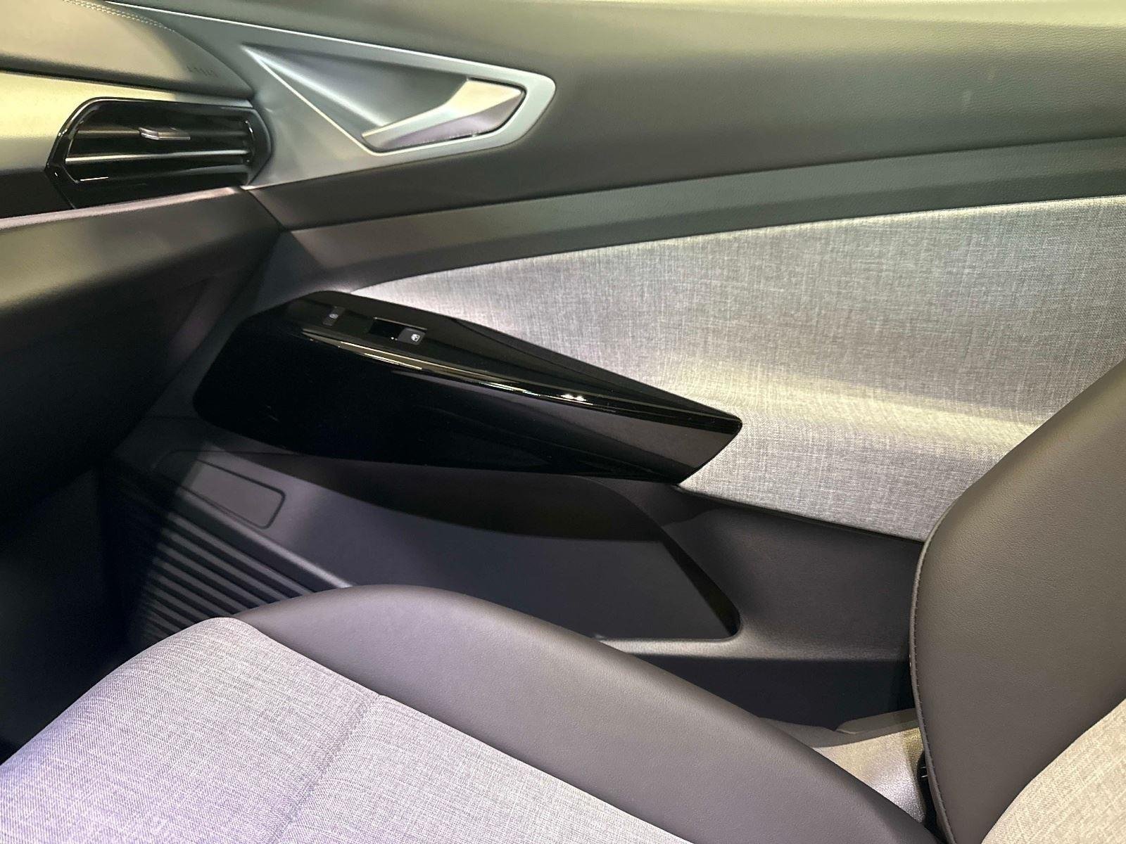 2025 Volkswagen ID.4 PRO - Photo 24