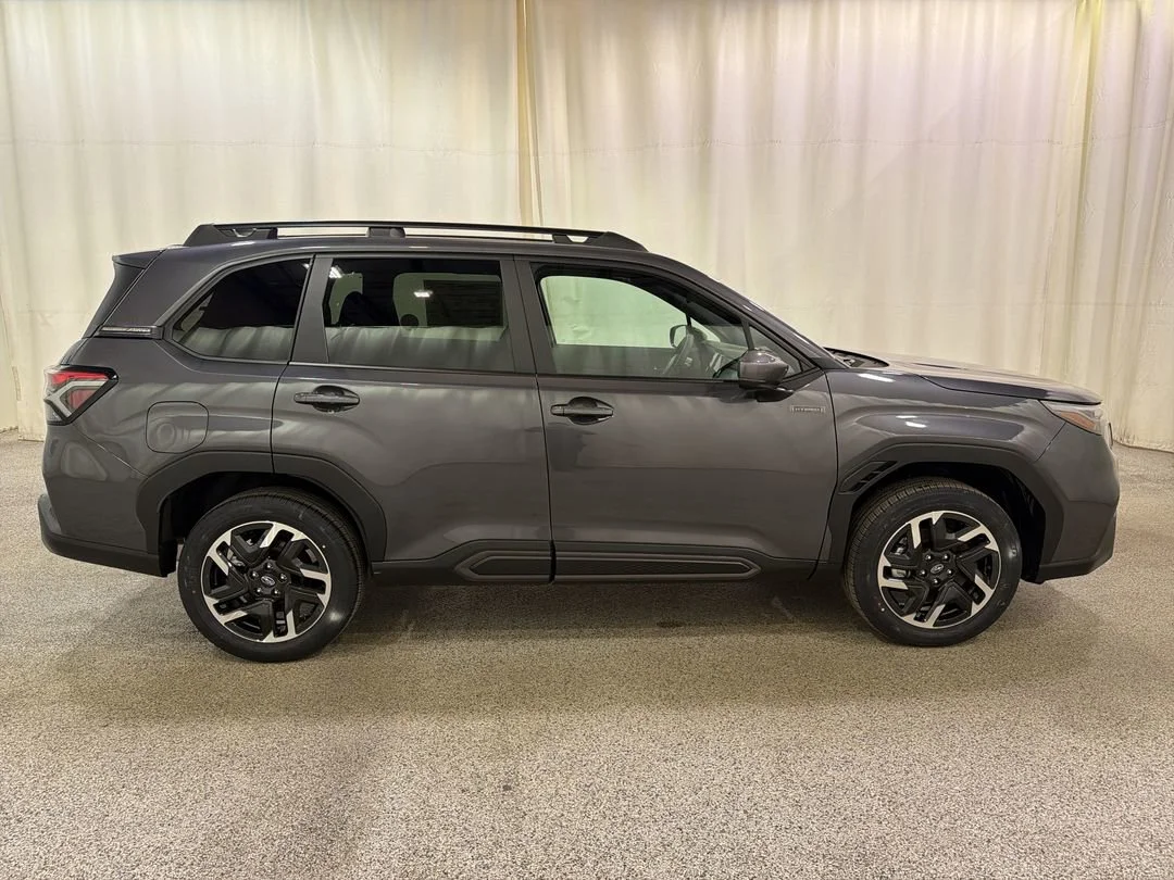 New 2026 Magnetite Gray Metallic Subaru Limited Hybrid image 5