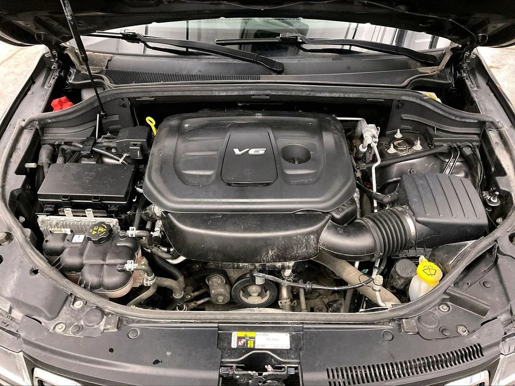 Used 2017 Gray Jeep Laredo image 14