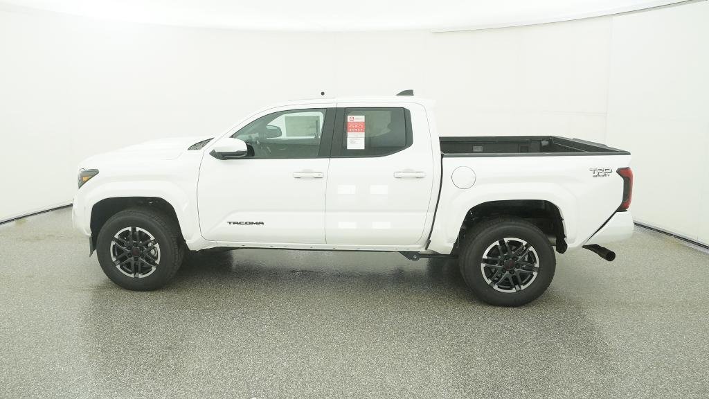 2026 Toyota Tacoma TRD Sport - Photo 14