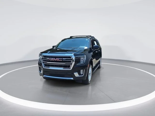 Used 2021 Black GMC SLT image 3