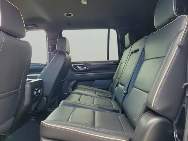 Used 2024 Summit White GMC SLT image 11