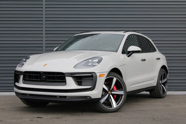 2026 Porsche Macan S