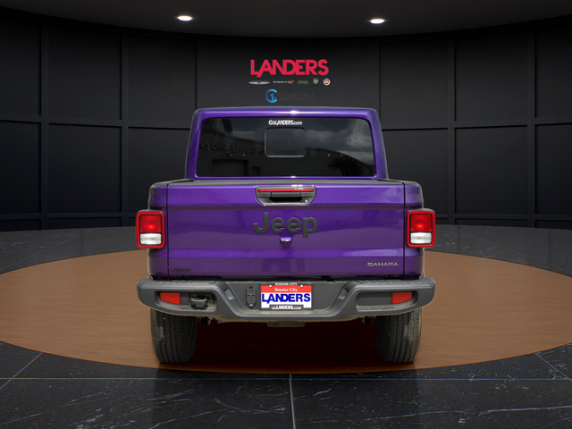 New 2026 Reign Exterior Paint Jeep Sahara image 2