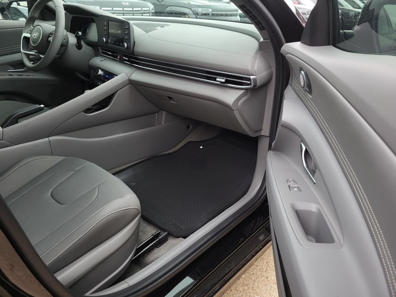 New 2026 Abyss Black Hyundai SEL Sport image 7