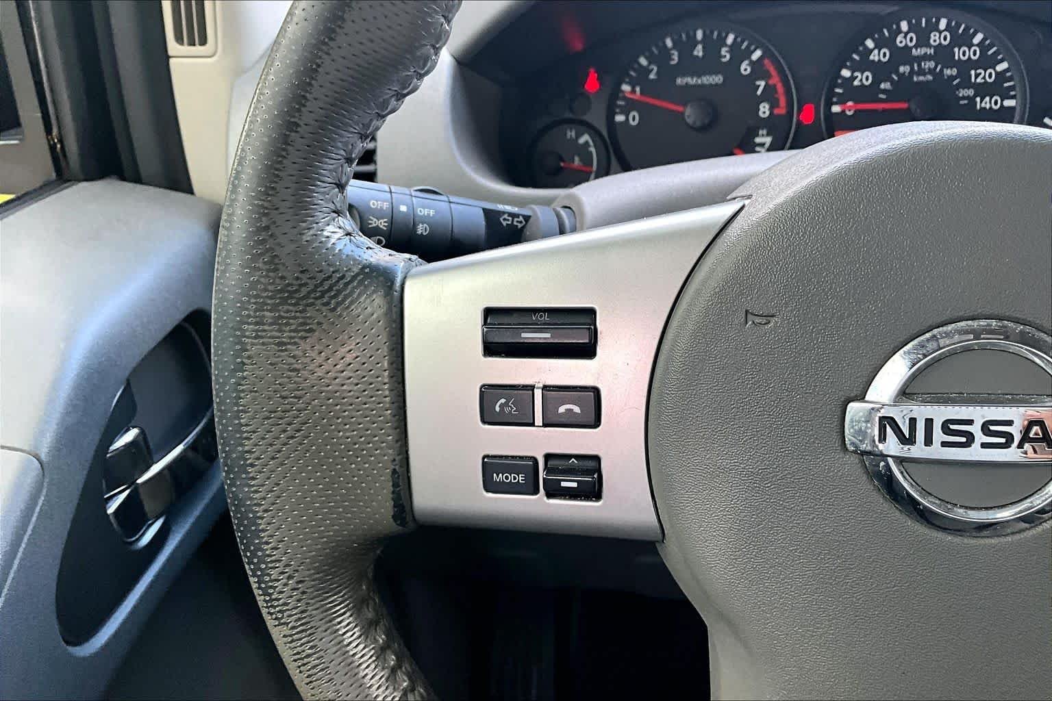 Used 2016 Glacier White Nissan SV image 23