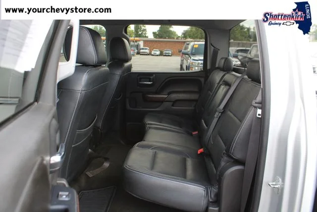 Used 2017 Silver GMC SLE image 17