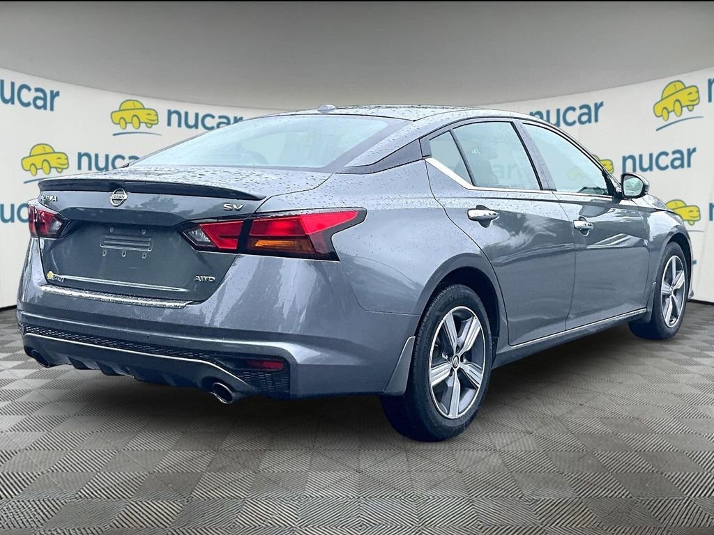 Used 2019 Gray Nissan 2.5 SV image 6