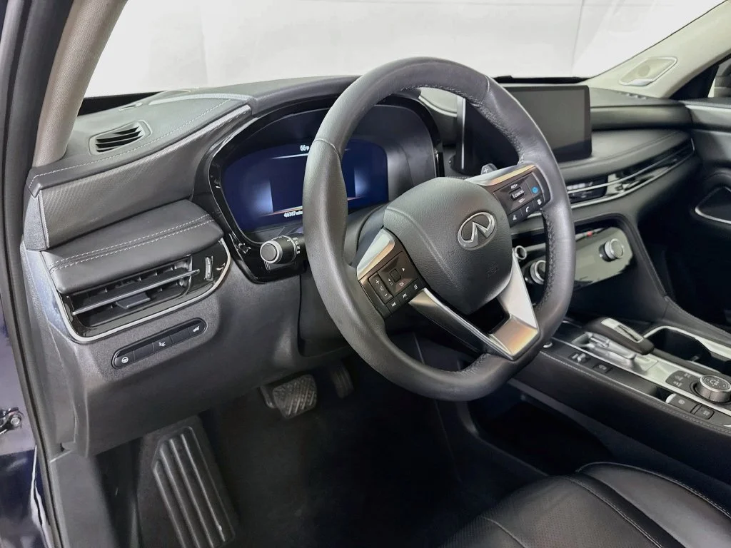 Certified Used 2024 Blue INFINITI LUXE image 12