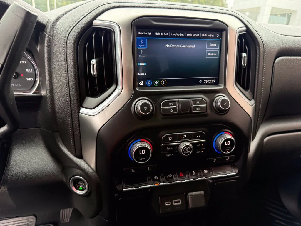Used 2021 Gray Chevrolet LT image 10