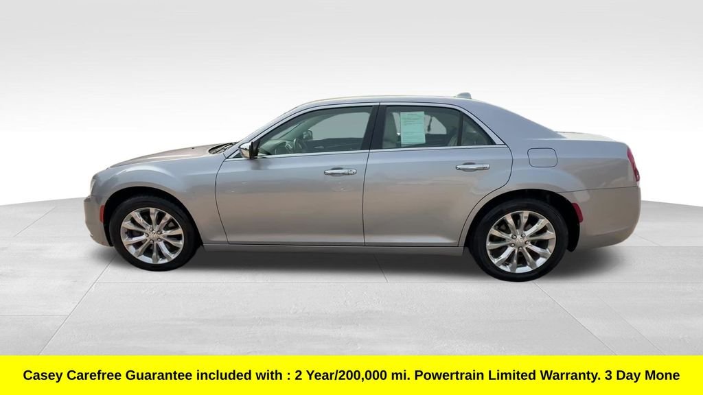 Used 2018 Silver Chrysler Limited image 2