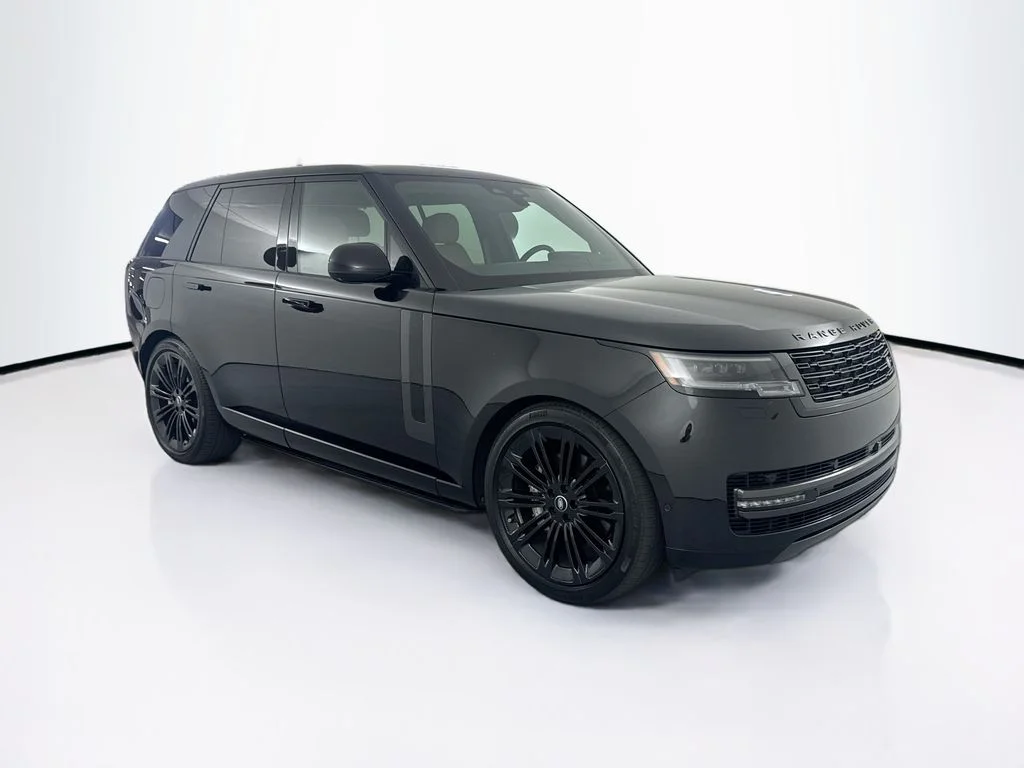 Certified Used 2025 Black Land Rover SE image 3