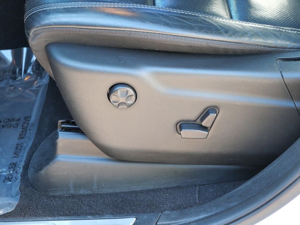 Certified Used 2021 White Jeep Limited image 15