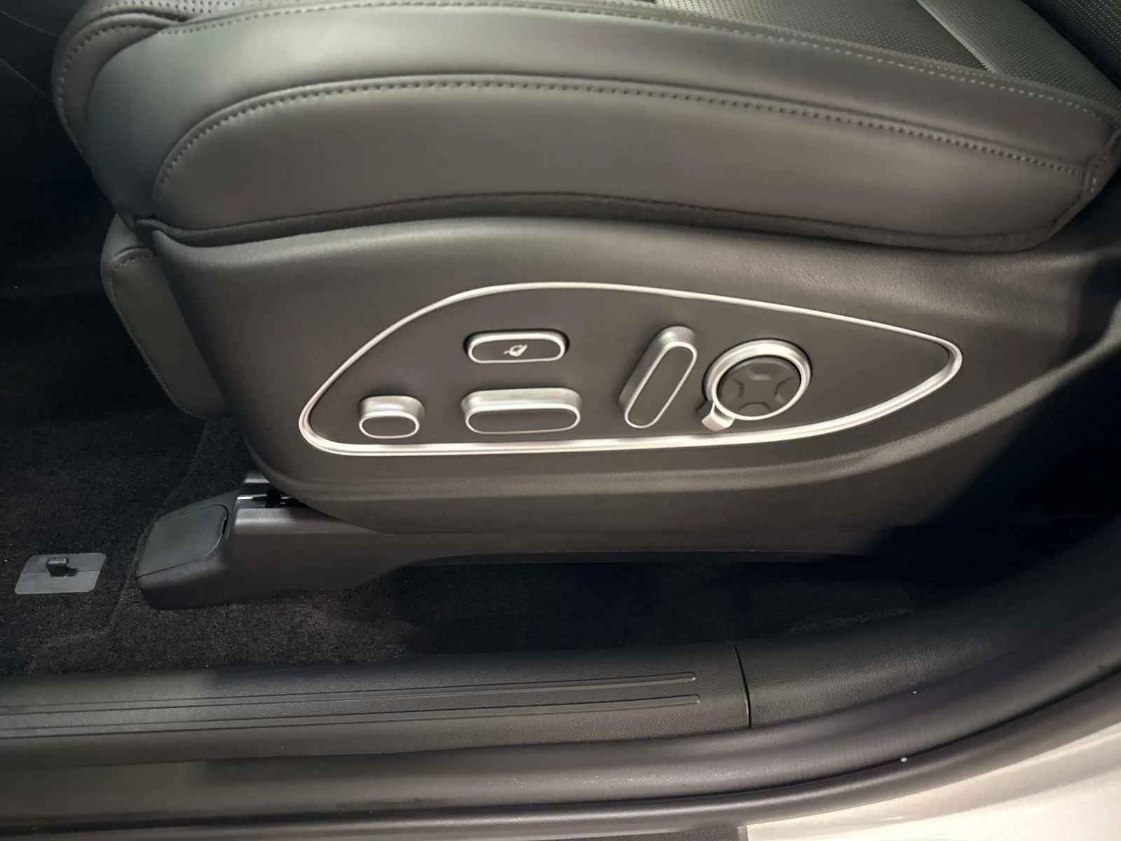 New 2026 Typhoon Silver Metallic Hyundai Calligraphy image 20