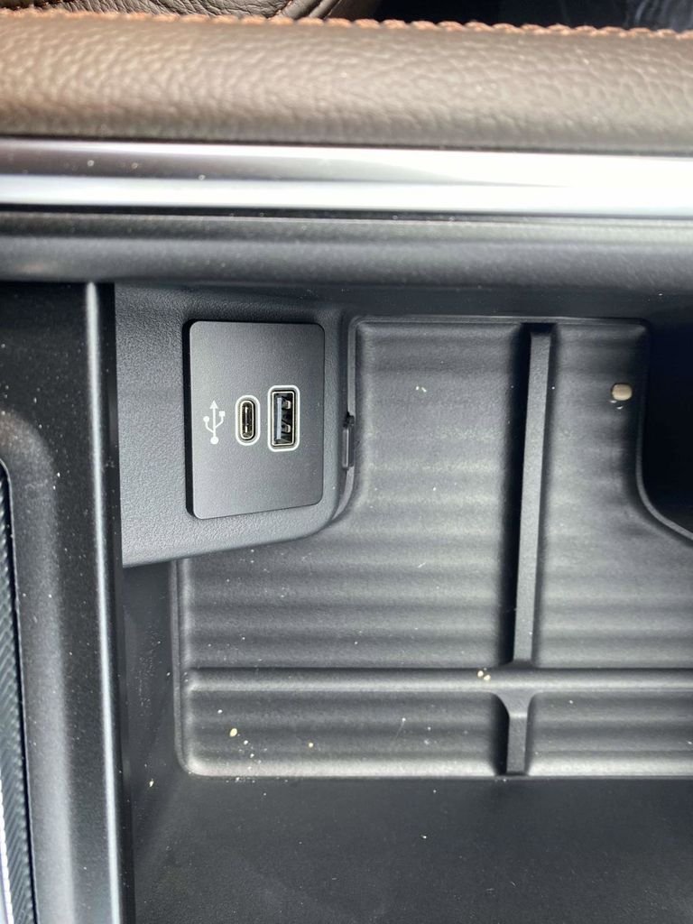 New 2026 Agate Black Metallic Ford King Ranch® image 20