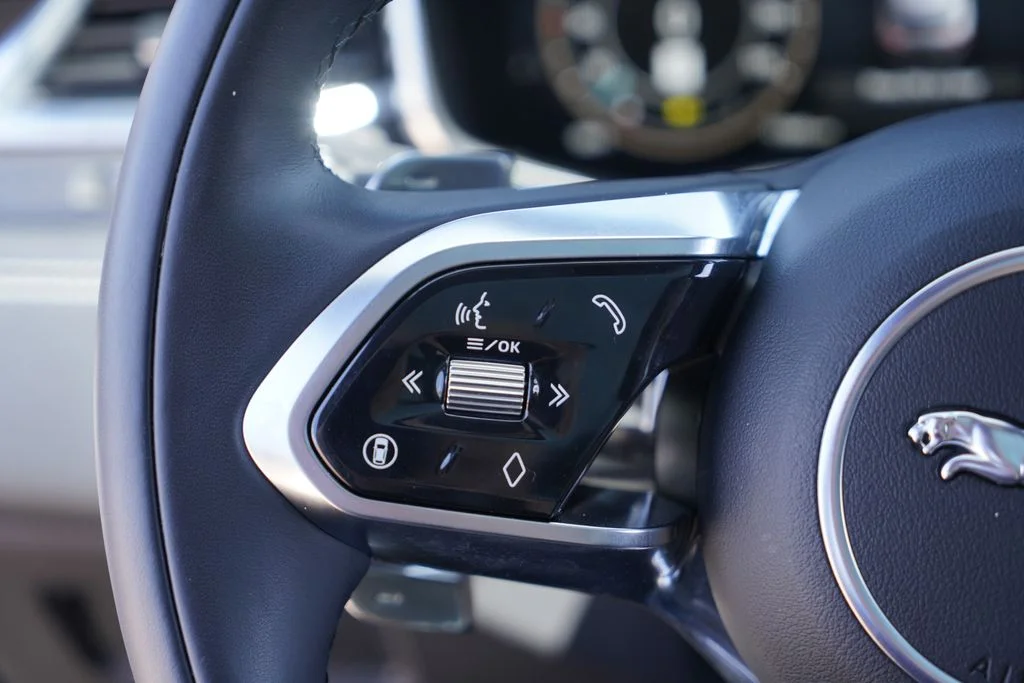 2026 Jaguar F-Pace R-Dynamic S - Photo 14