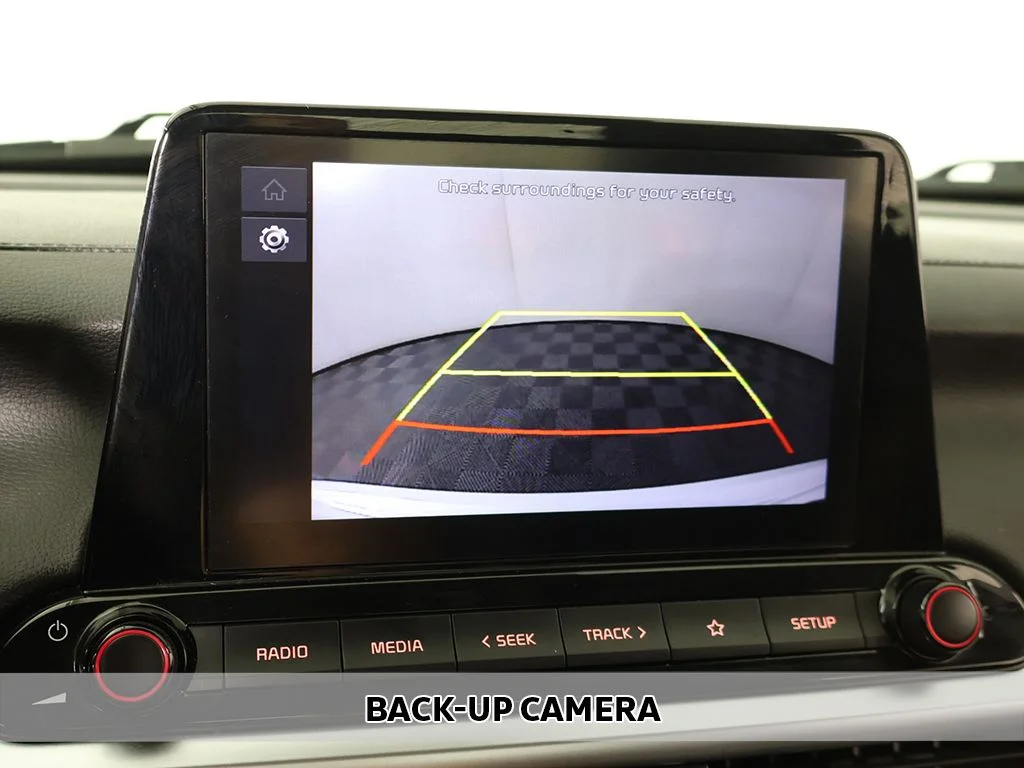 Used 2022 White Kia LXS image 5