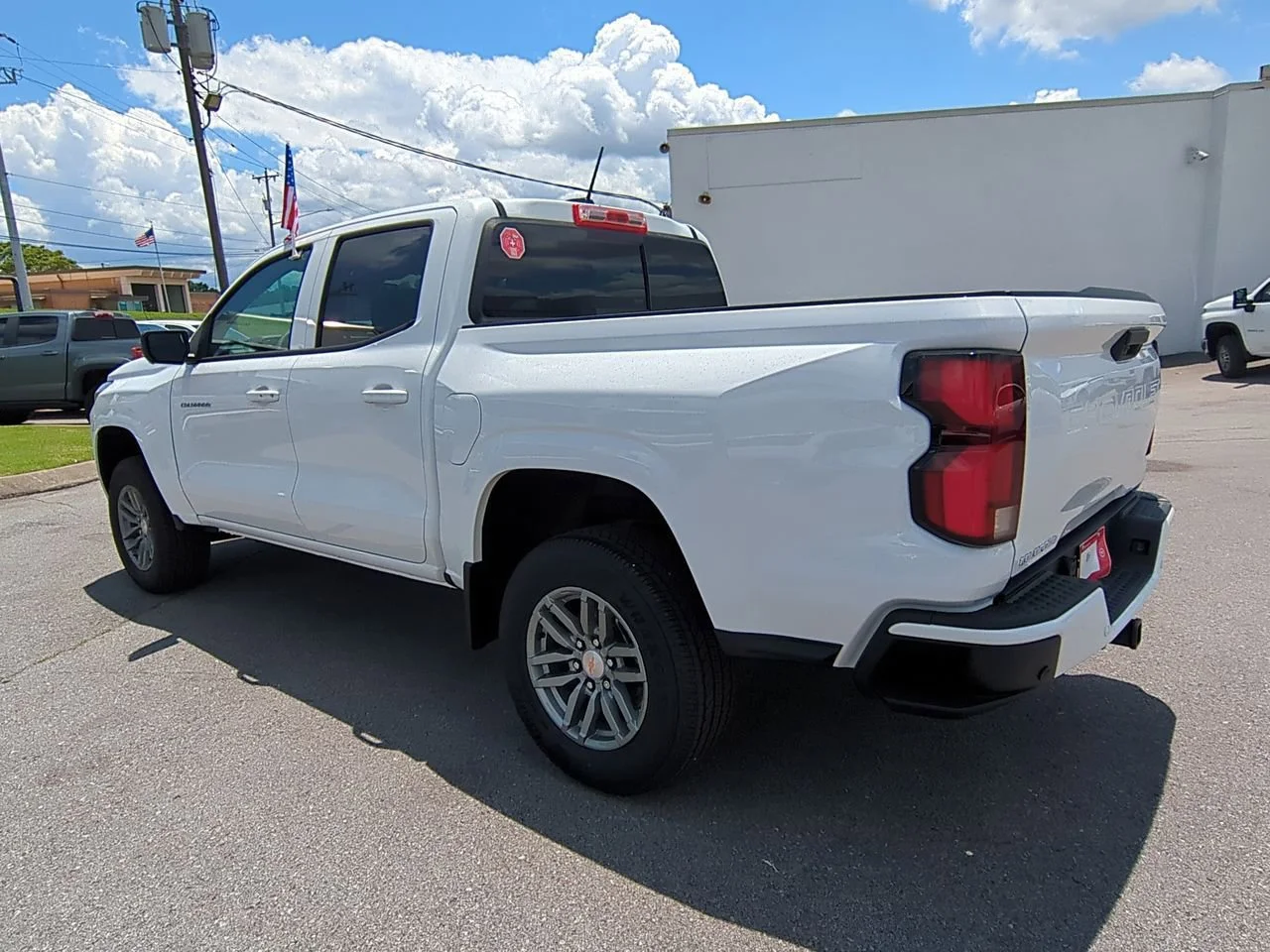 2025 Chevrolet Colorado LT - Photo 6