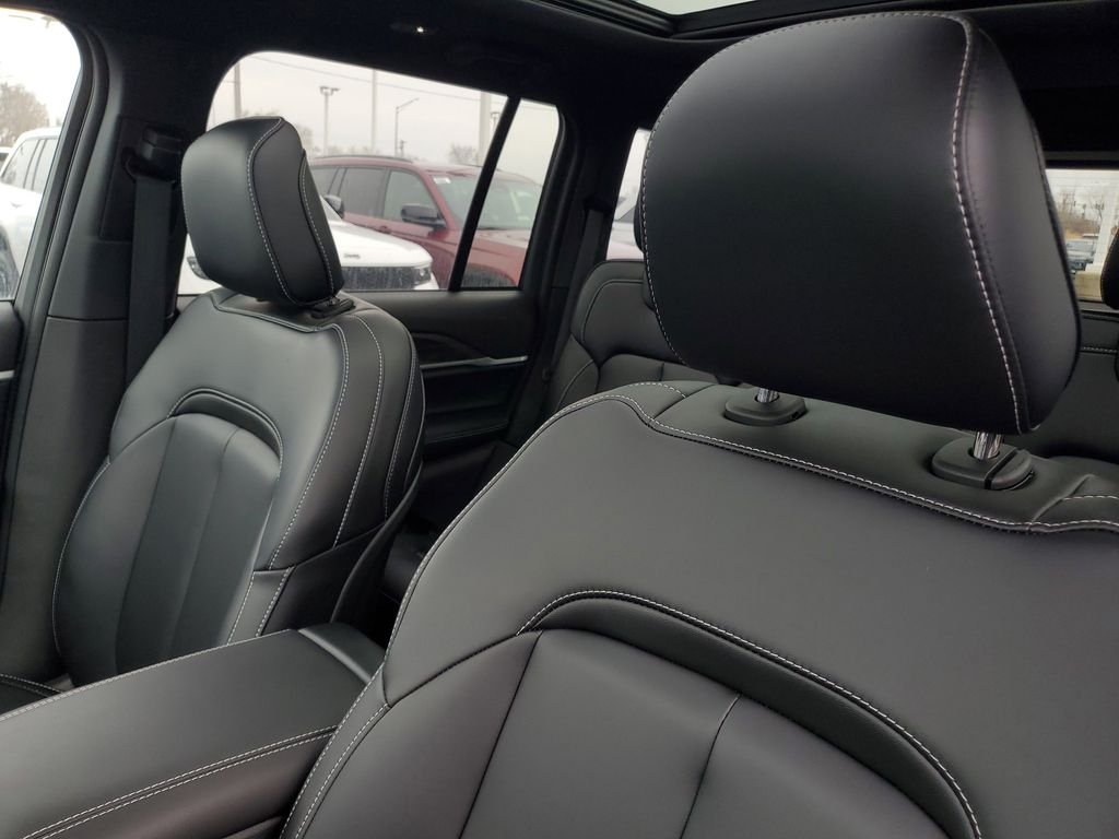 2025 Jeep Grand Cherokee Limited - Photo 17
