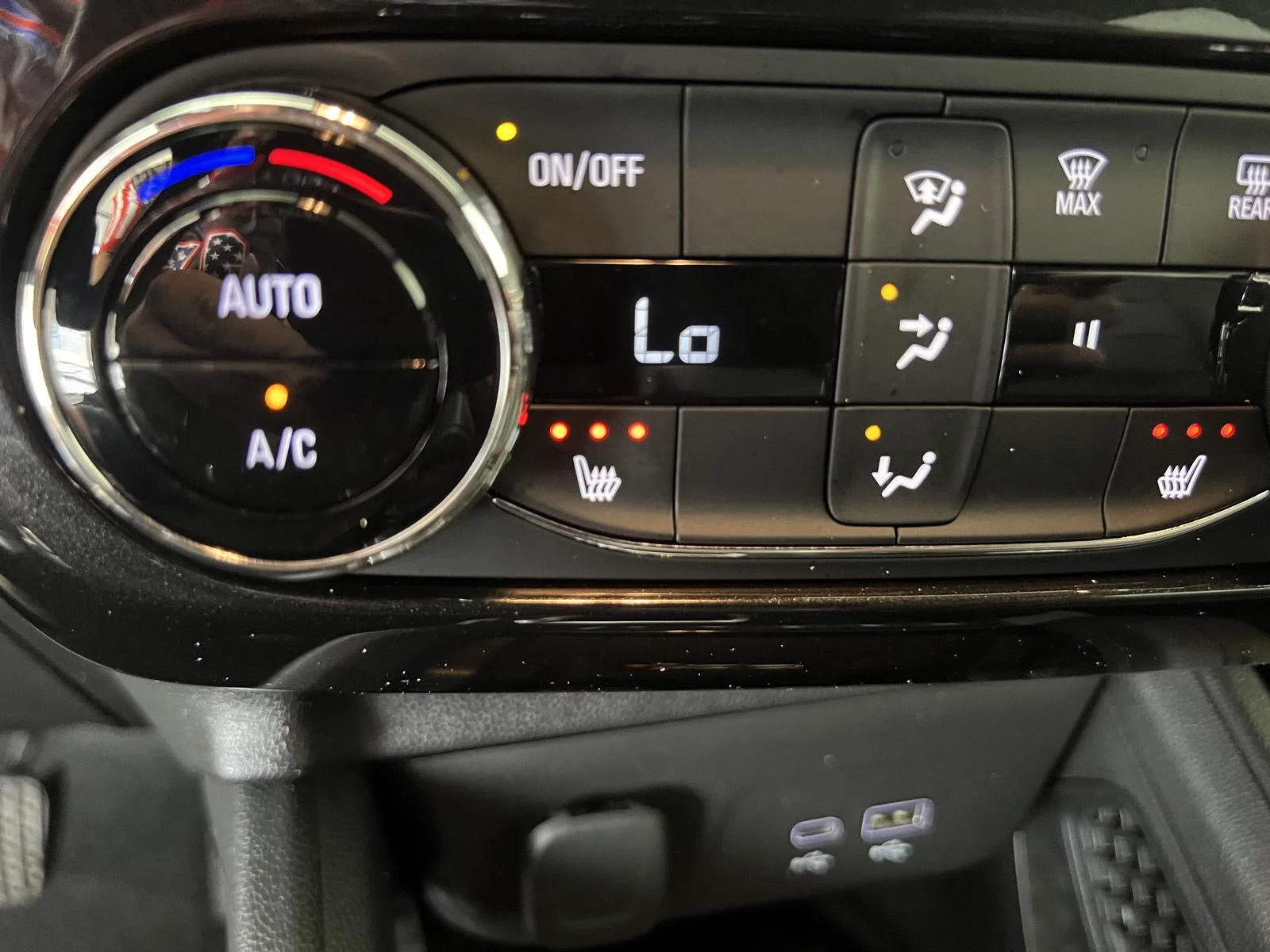 Used 2024 Fountain Blue Chevrolet RS image 16