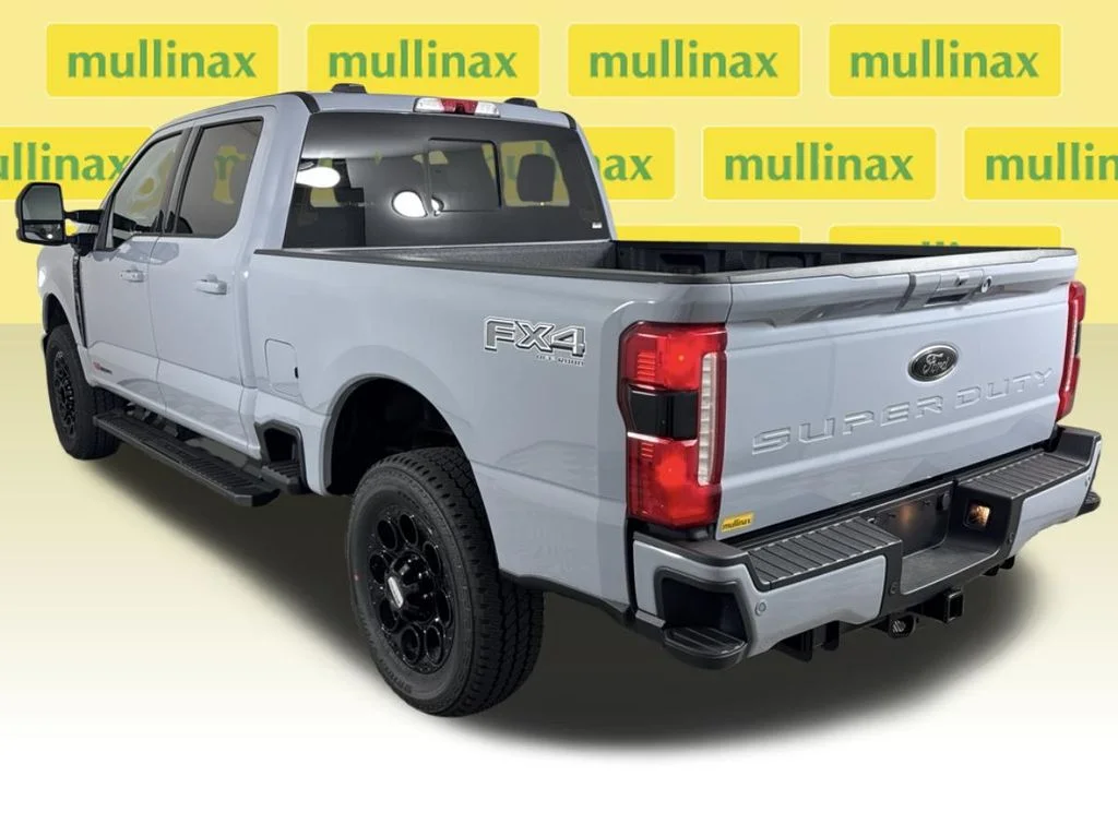 New 2026 Gray Ford Lariat image 5